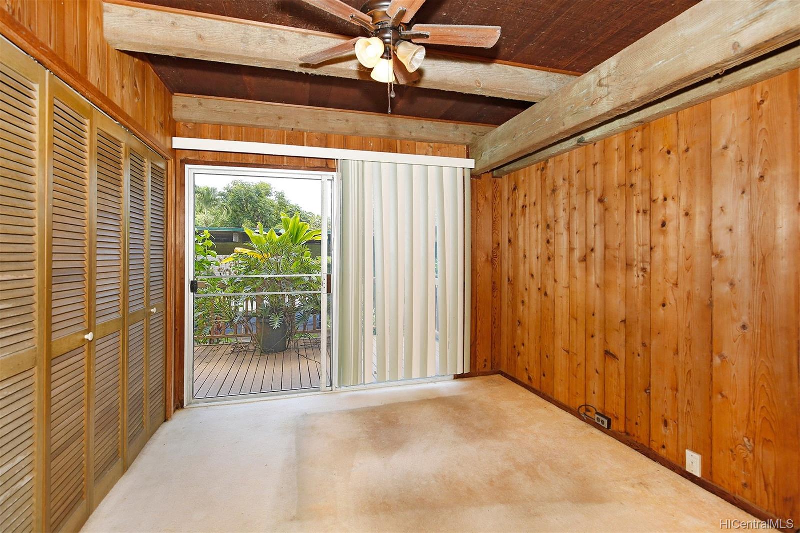 47-506 Laumiki Place Kaneohe, HI 96744