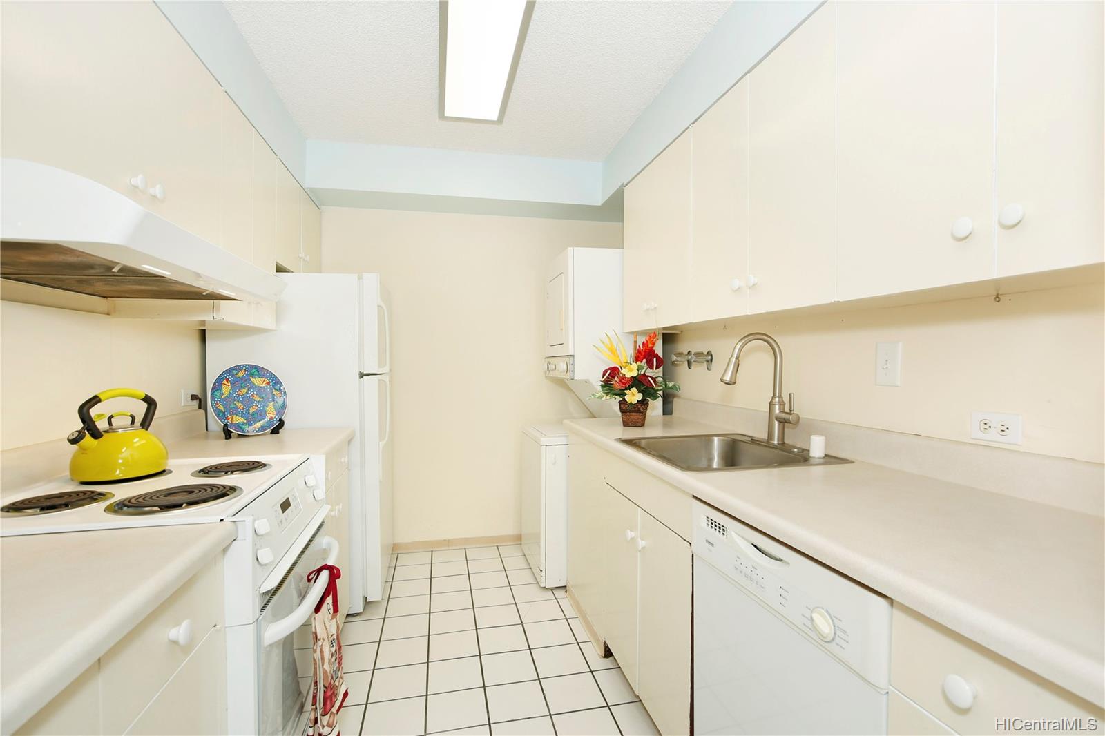 2029 Nuuanu Avenue #1604, Honolulu, HI 96817