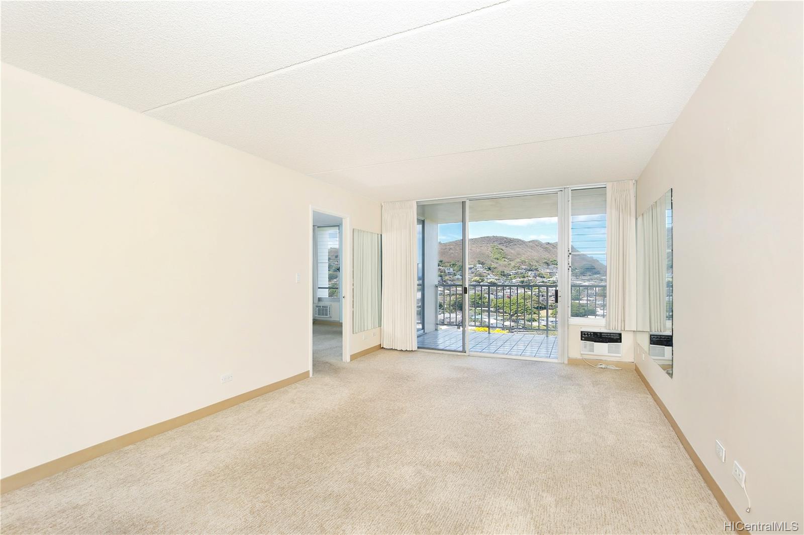 2029 Nuuanu Avenue #1604, Honolulu, HI 96817