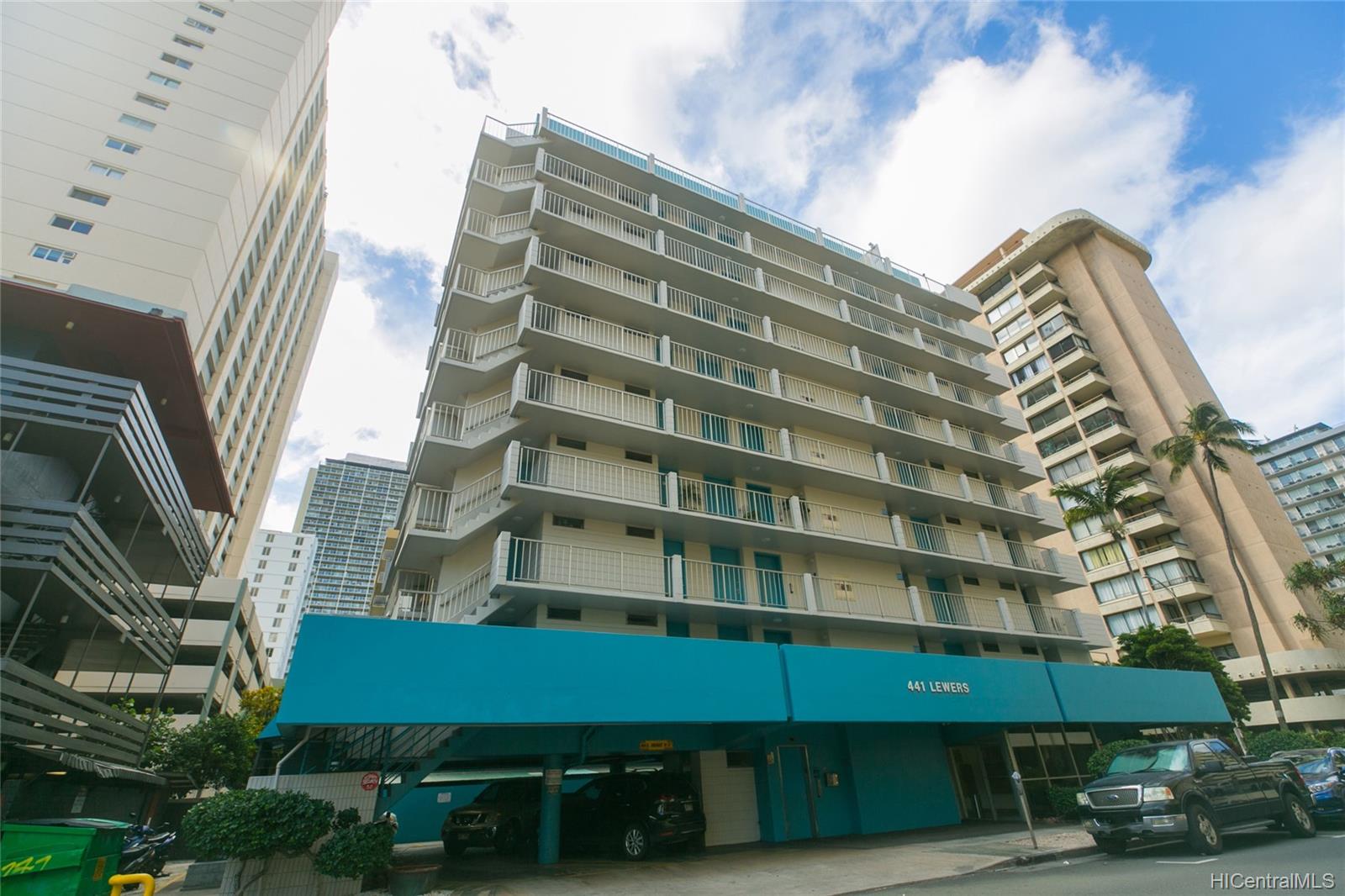 441 Lewers Street #403, Honolulu, HI 96815