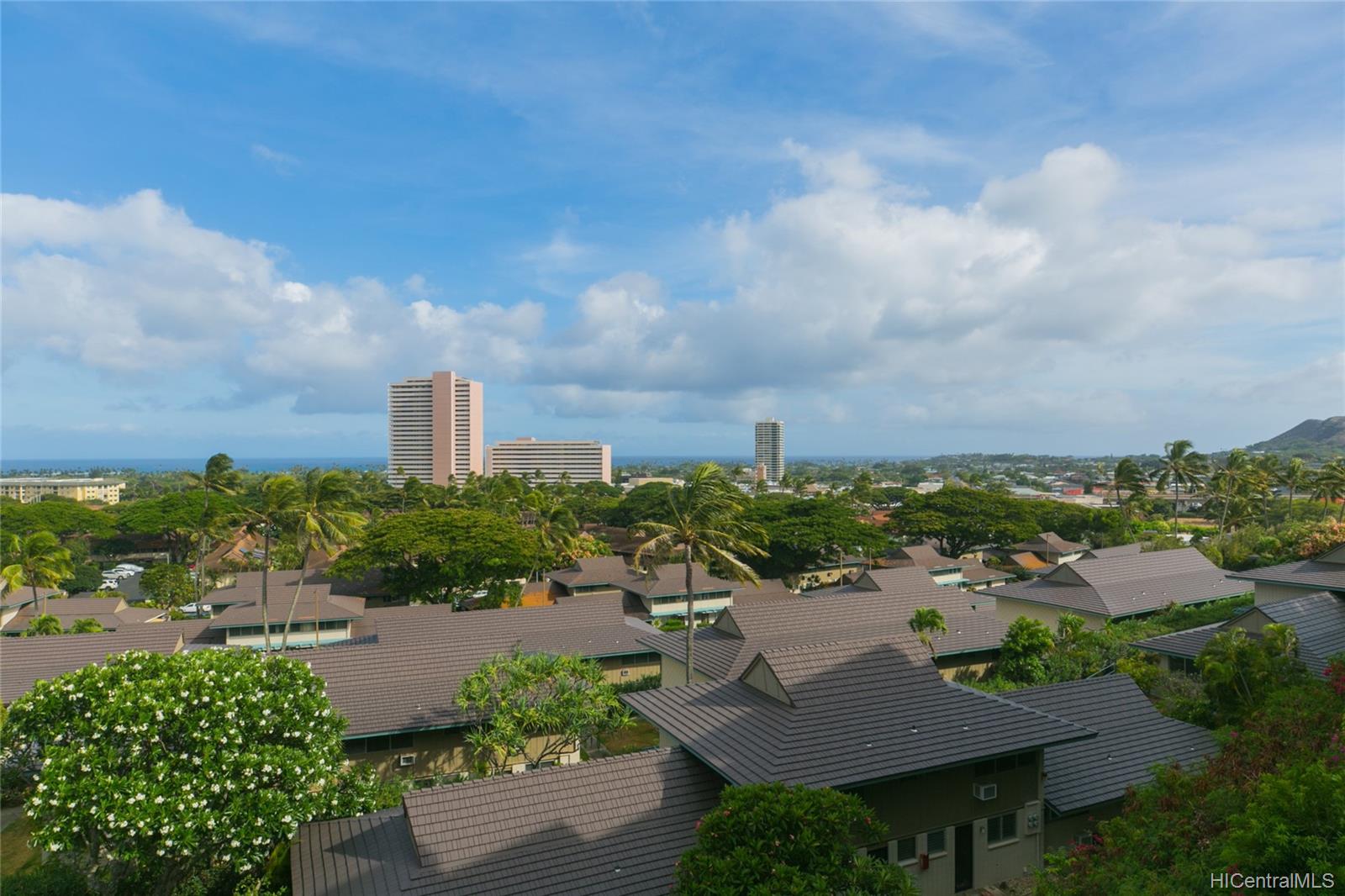 4970 Kilauea Avenue #405, Honolulu, HI 96816