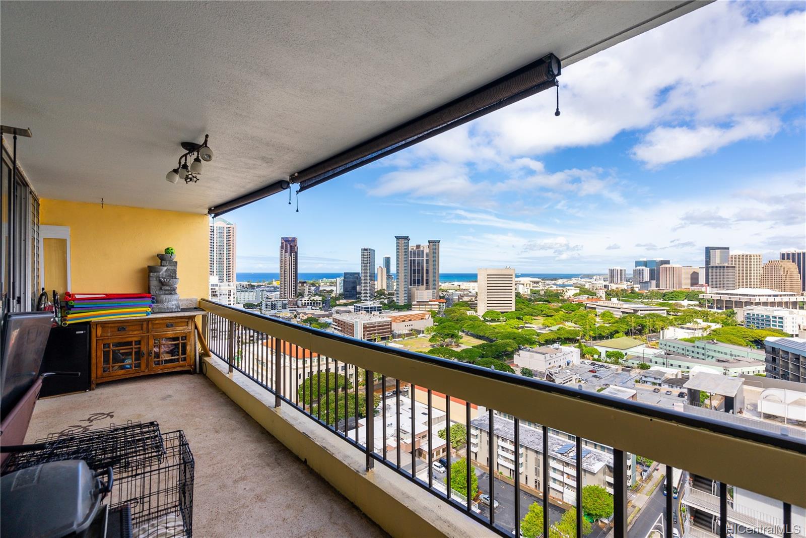 775 Kinalau Place #2002, Honolulu, HI 96813