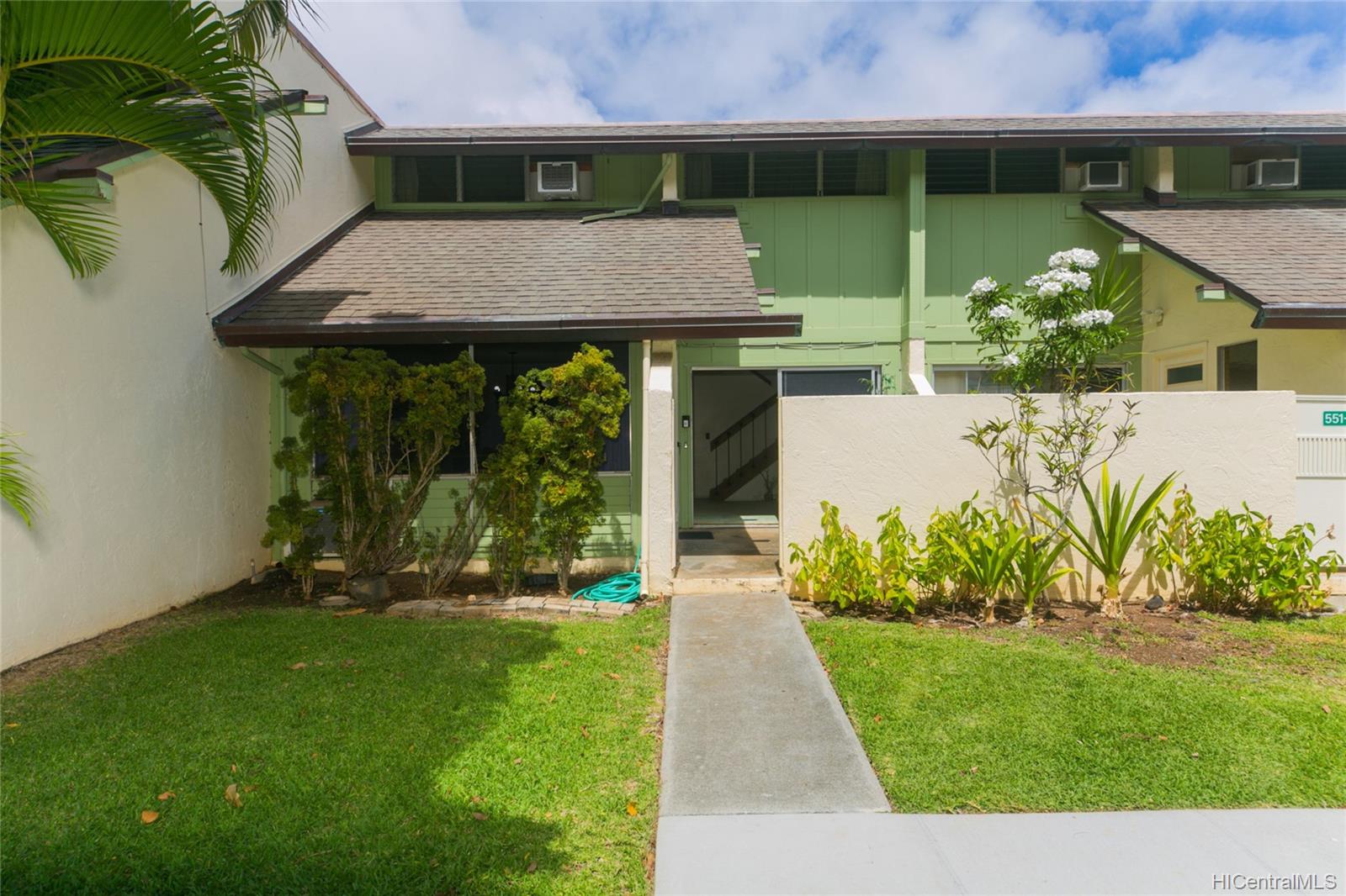 551 Pepeekeo Street #325B, Honolulu, HI 96825