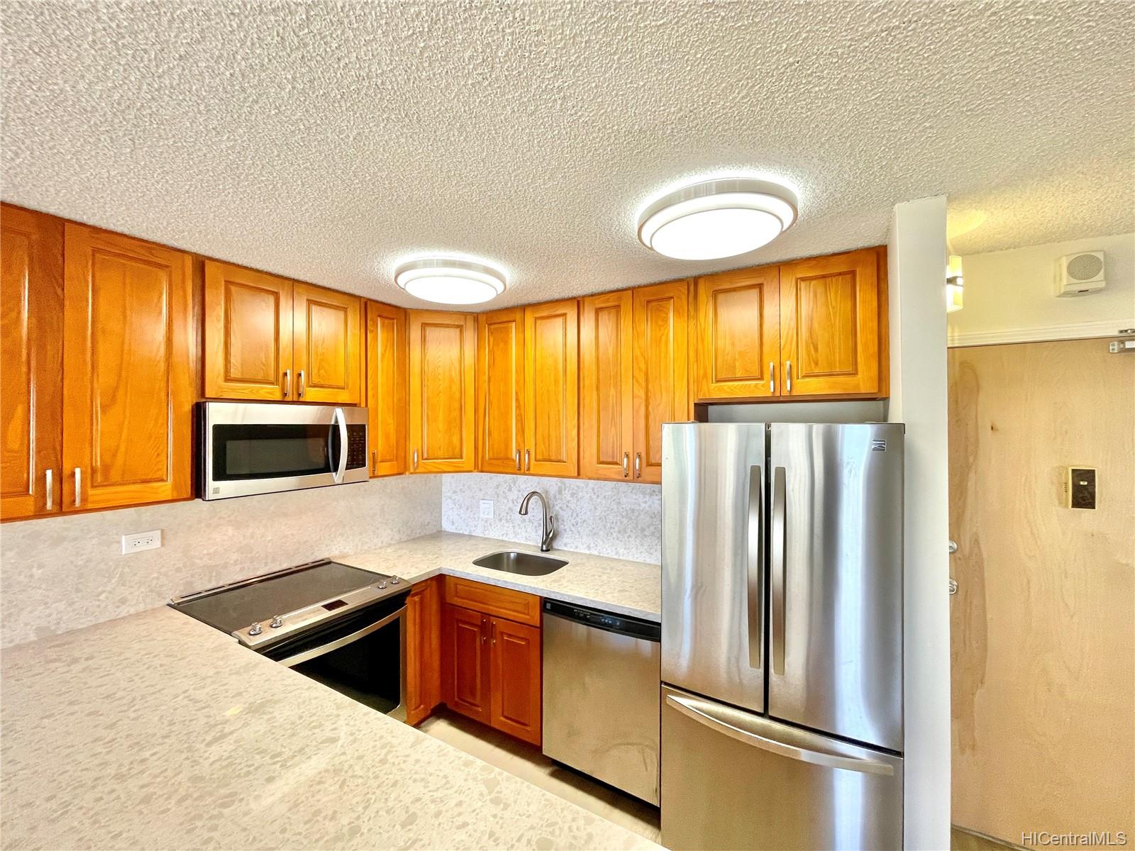 2140 Kuhio Avenue #2508, Honolulu, HI 96815