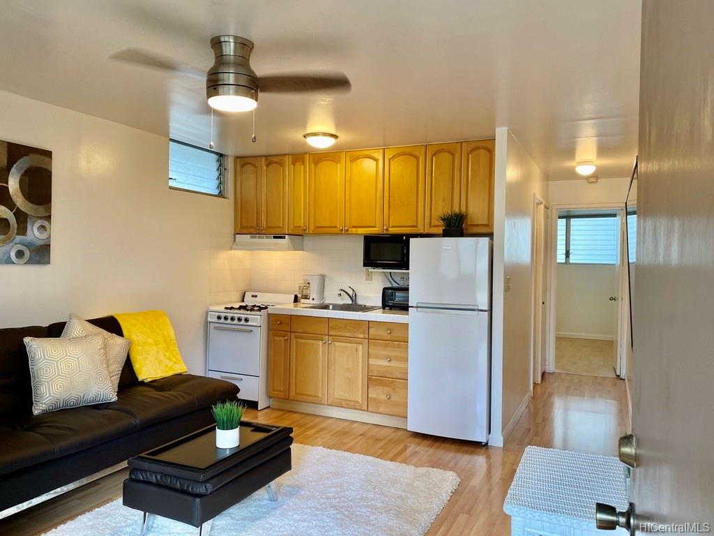 1863 Kaioo Drive #401, Honolulu, HI 96815