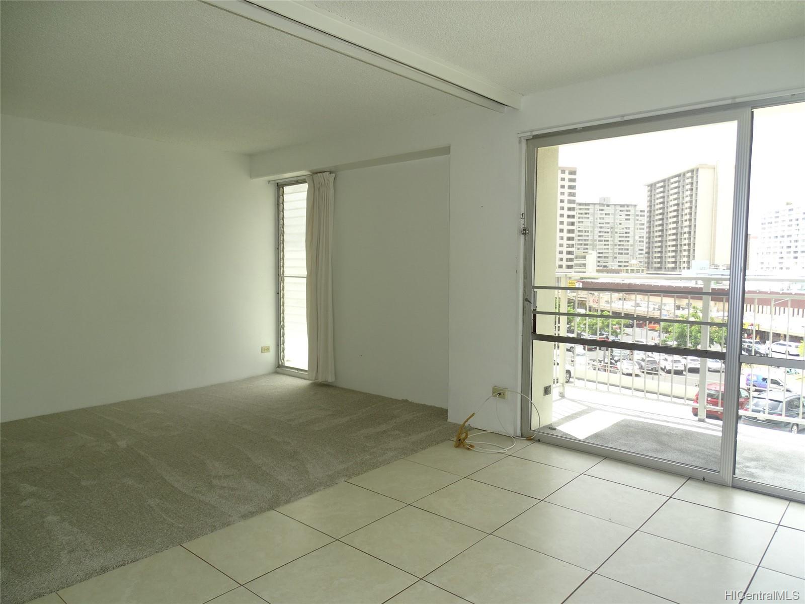 1655 Makaloa Street #516, Honolulu, HI 96814