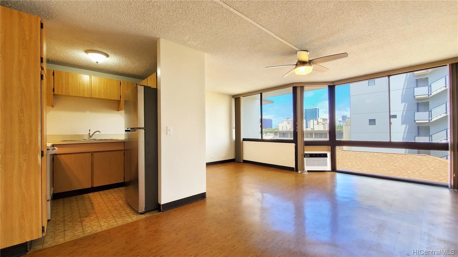 1820 Waiola Street #407, Honolulu, HI 96826