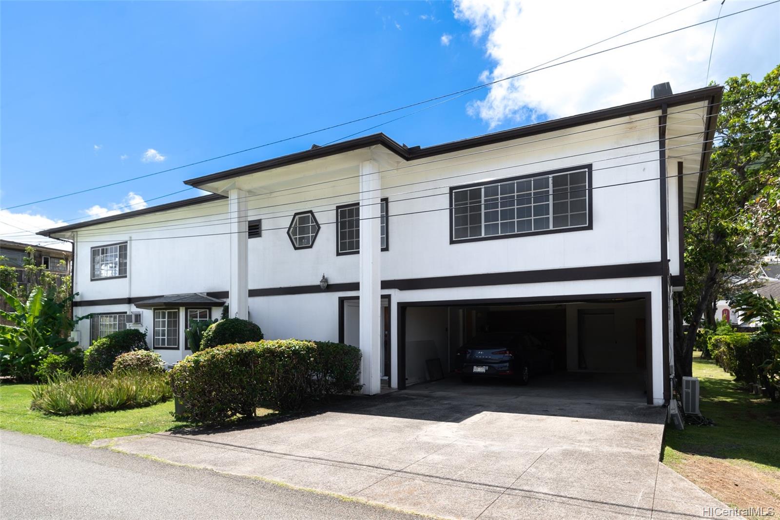 2377 Manoa Road Honolulu, HI 96822