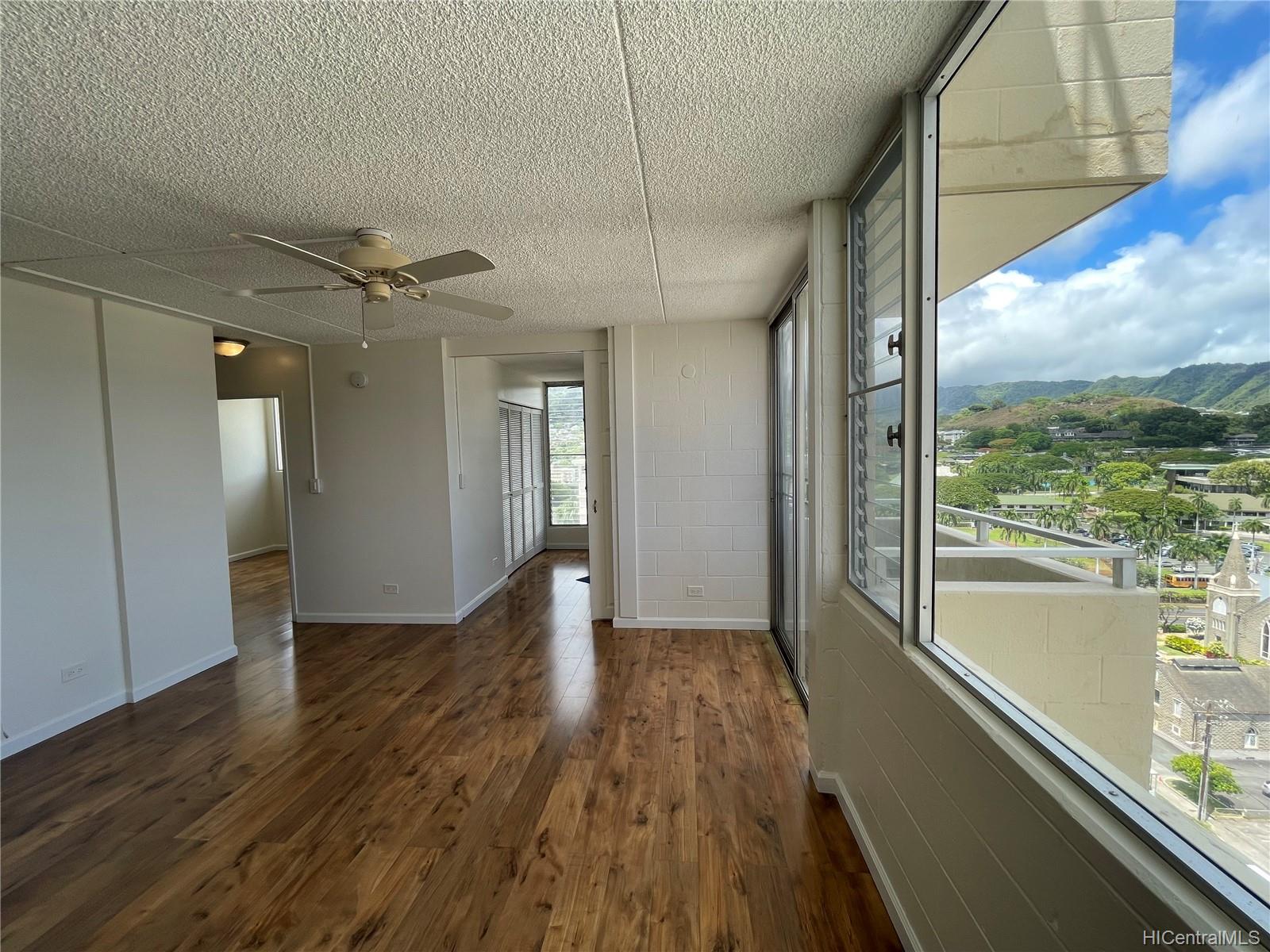 1624 Dole Street #1501, Honolulu, HI 96822