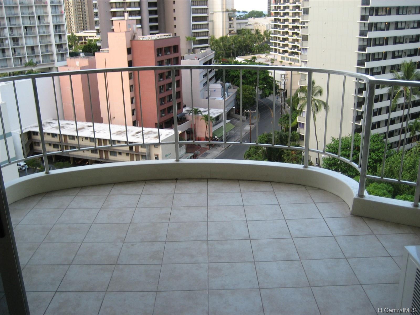 469 Ena Road #1310, Honolulu, HI 96815