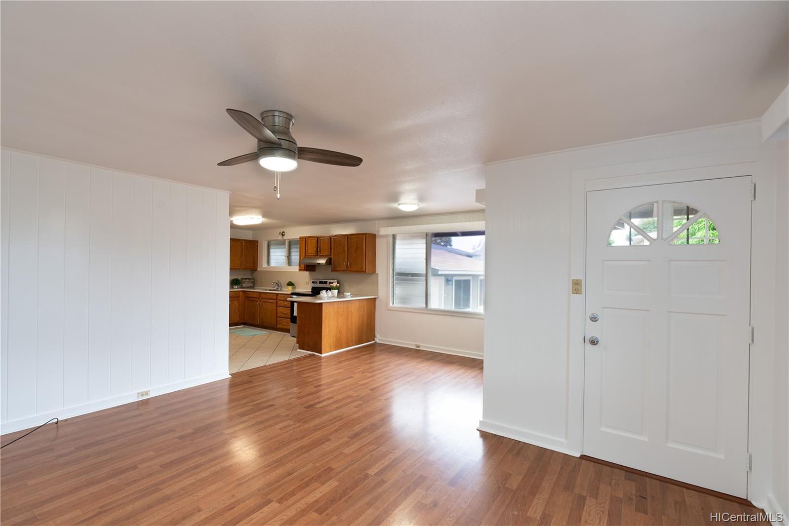 825 2nd Street Pearl City, HI 96782