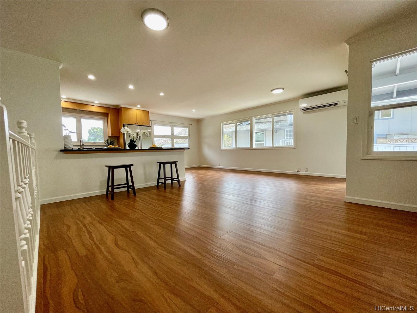 810 Kiaala Place Honolulu, HI 96825