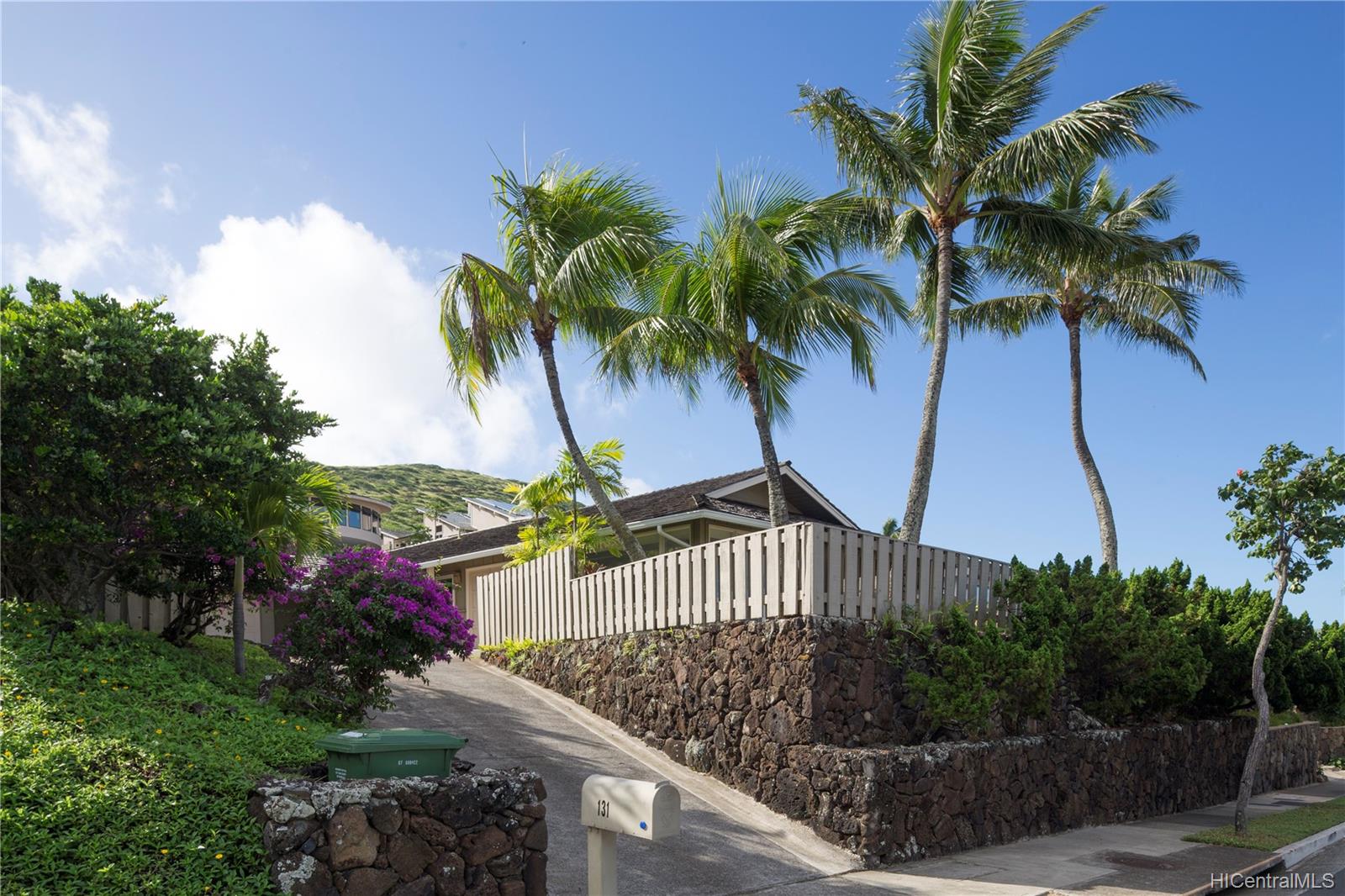 131 Nawiliwili Street Honolulu, HI 96825