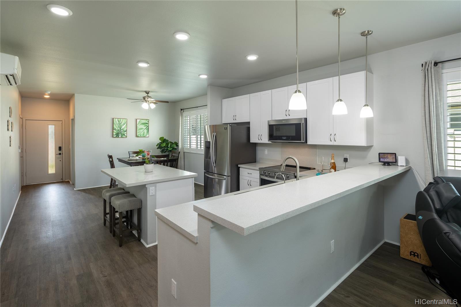 91-1342 Ipuolono Street Ewa Beach, HI 96706