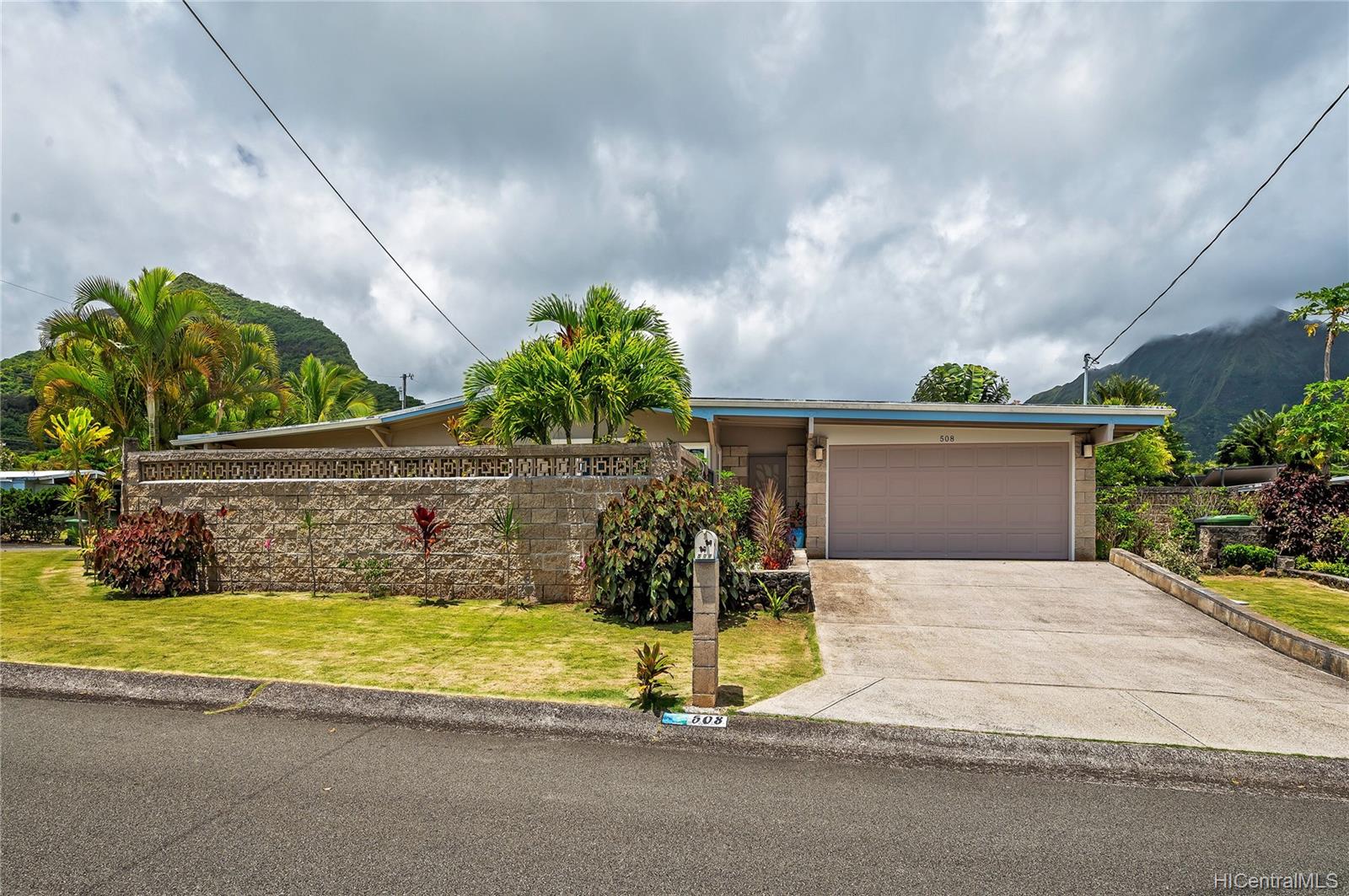 508 Uluhala Street Kailua, HI 96734