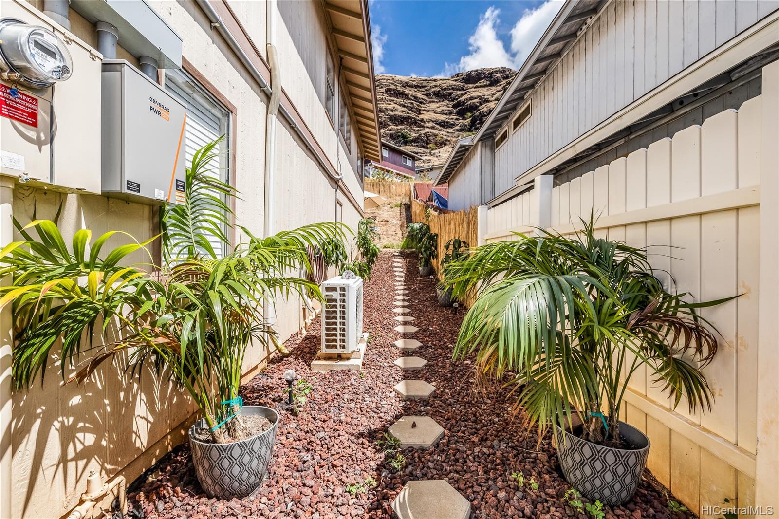 86-123 Leihoku Street Waianae, HI 96792