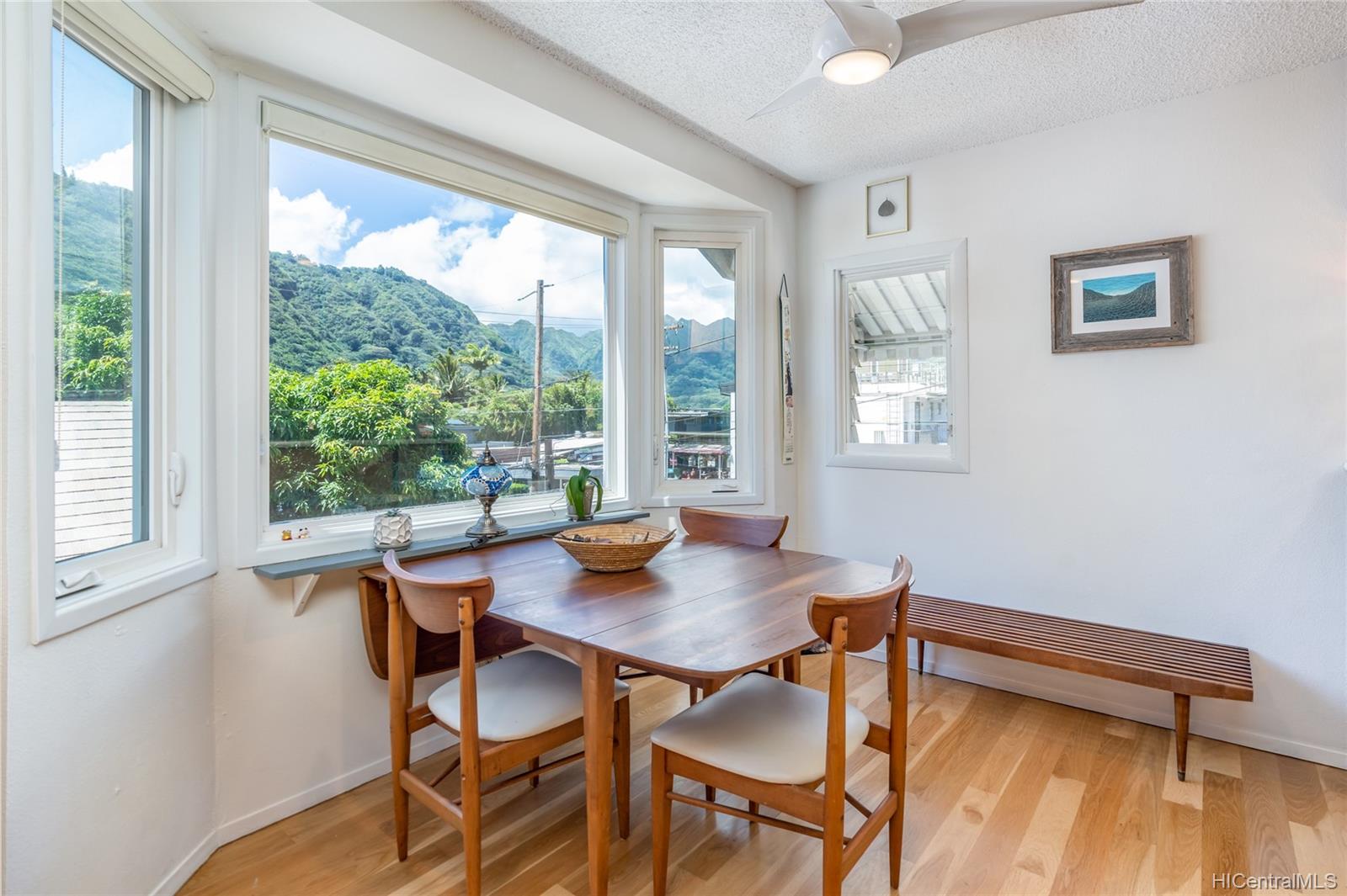 2721 Manoa Road #A, Honolulu, HI 96822