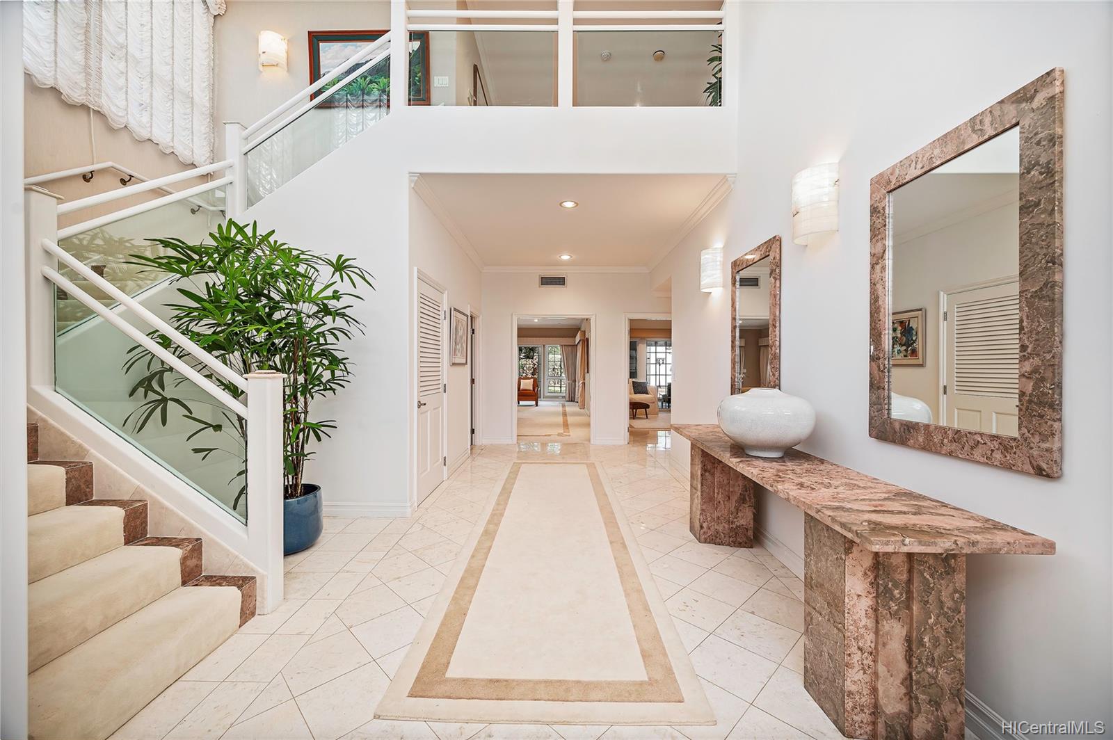 4633 Kilauea Avenue Honolulu, HI 96816