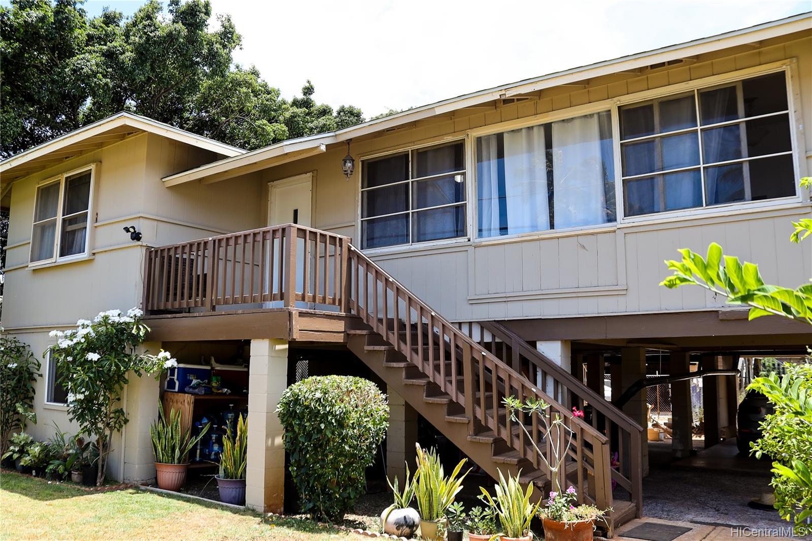 85-104 Maiuu Road Waianae, HI 96792