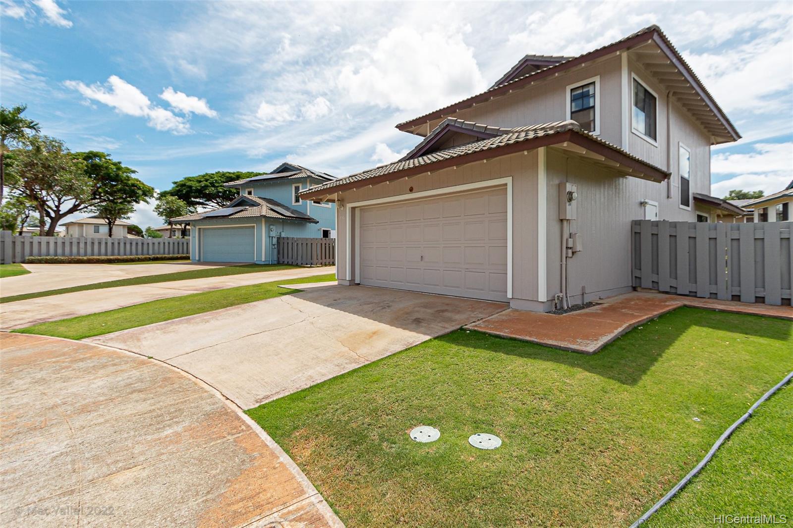 91-198 Oaheahe Way Kapolei, HI 96707