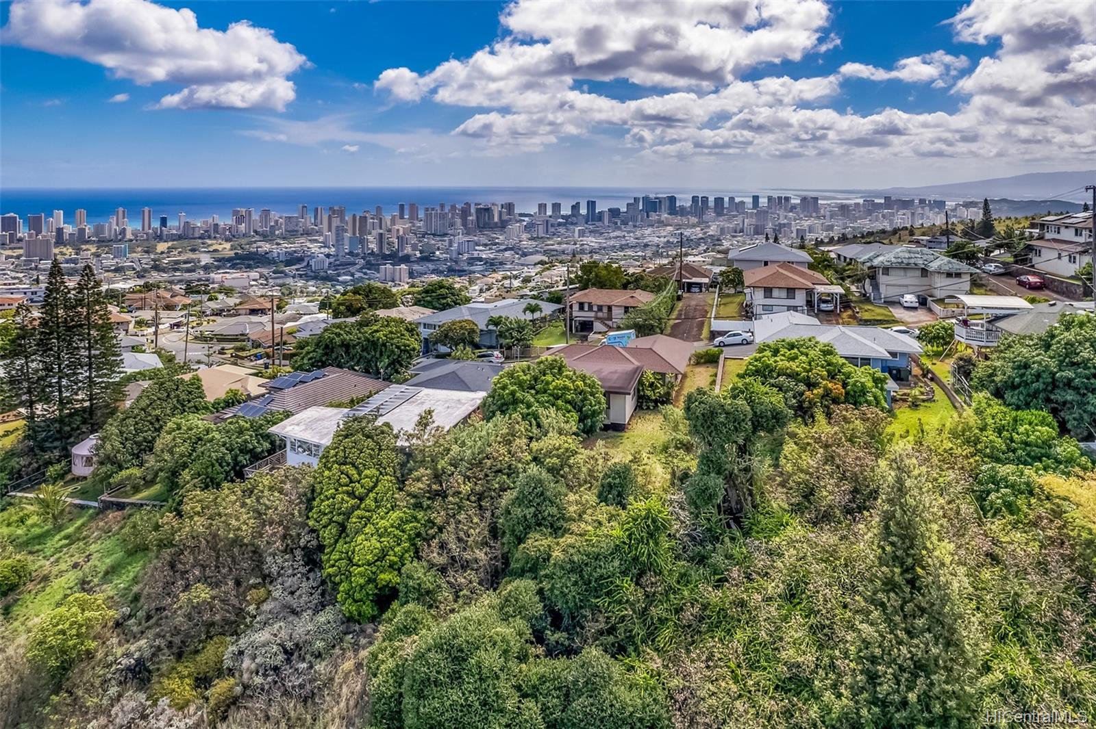 2251 Noah Street Honolulu, HI 96816