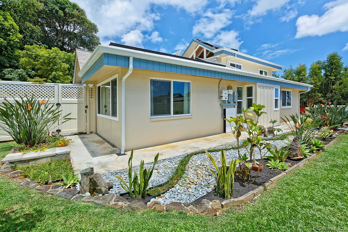 46-483 Makena Street Kaneohe, HI 96744