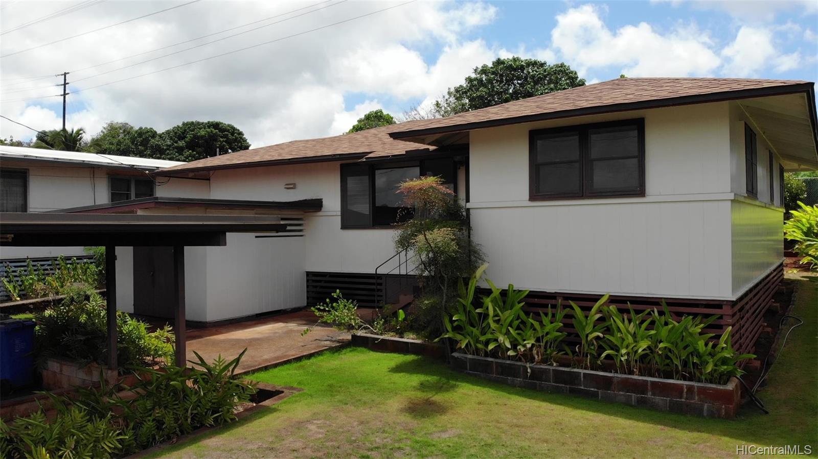 325 Hoomalu Street Pearl City, HI 96782