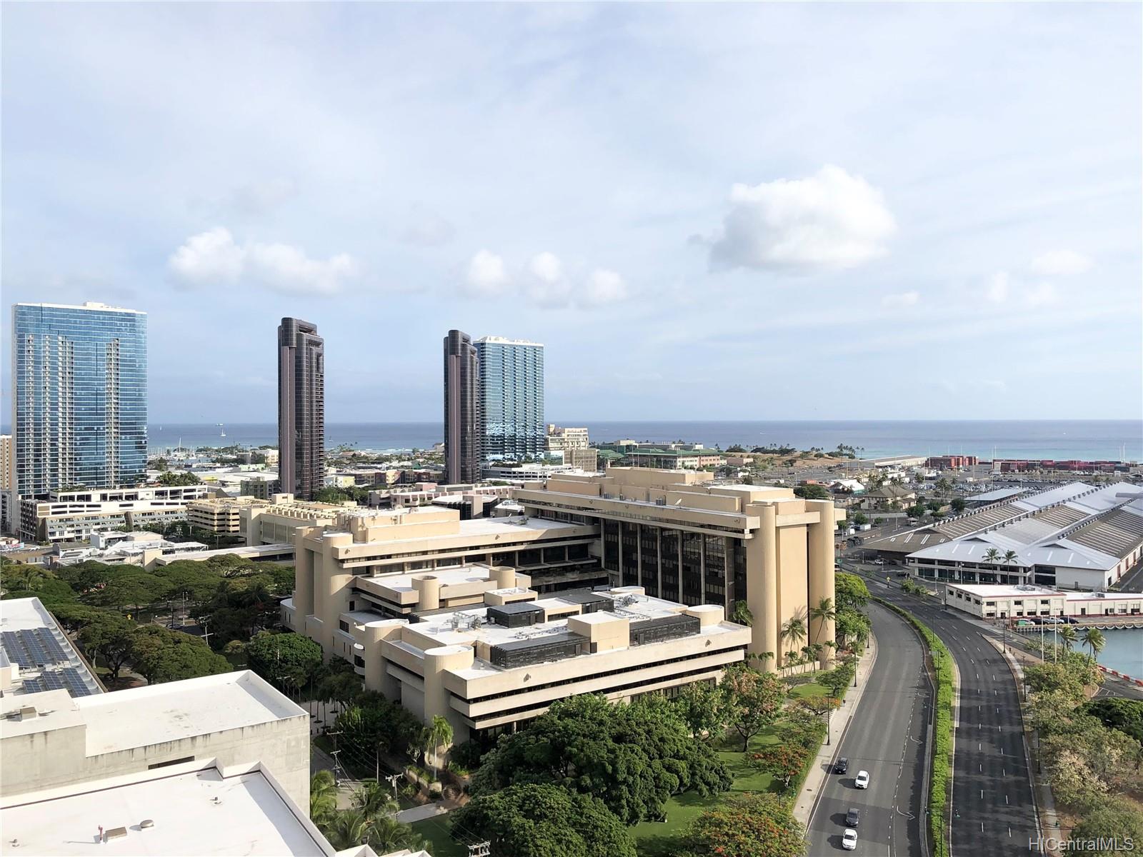 700 Richards Street #2207, Honolulu, HI 96813