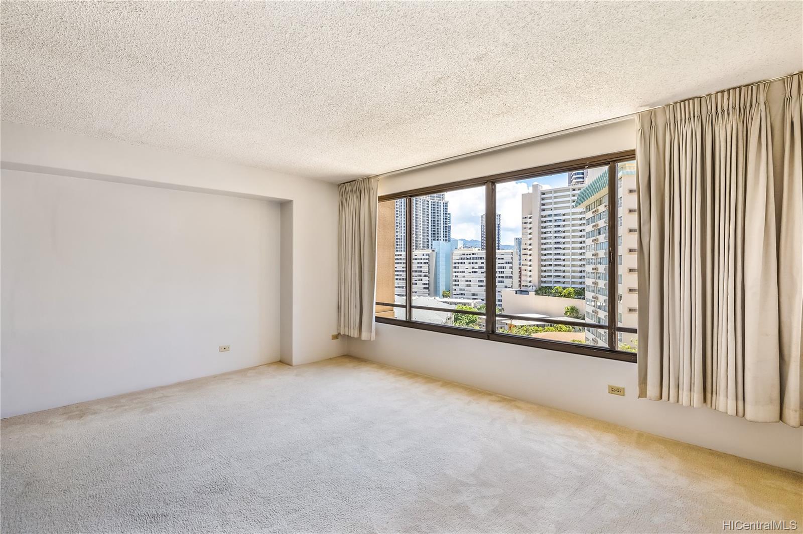 1778 Ala Moana Boulevard #1215, Honolulu, HI 96815