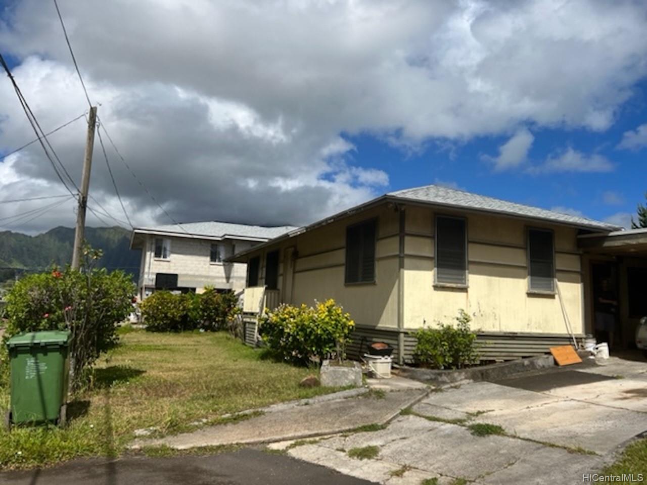 45-1040C Wailele Road Kaneohe, HI 96744