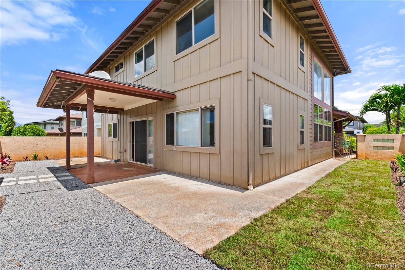 95-947 Kelakela Street Mililani, HI 96789