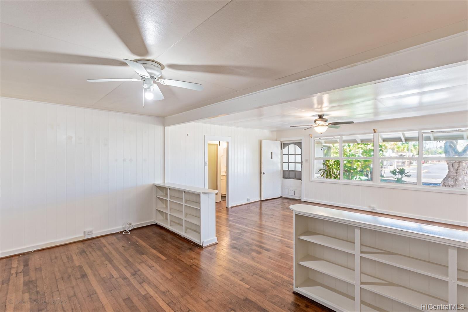 669 Kihapai Street Kailua, HI 96734