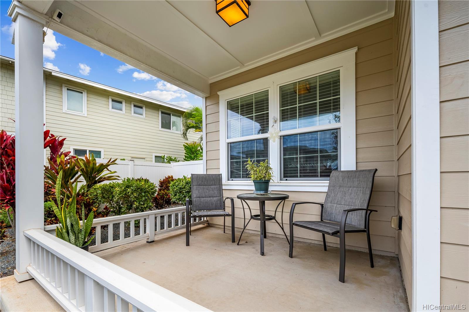 91-1096 Kaihohonu Street Ewa Beach, HI 96706