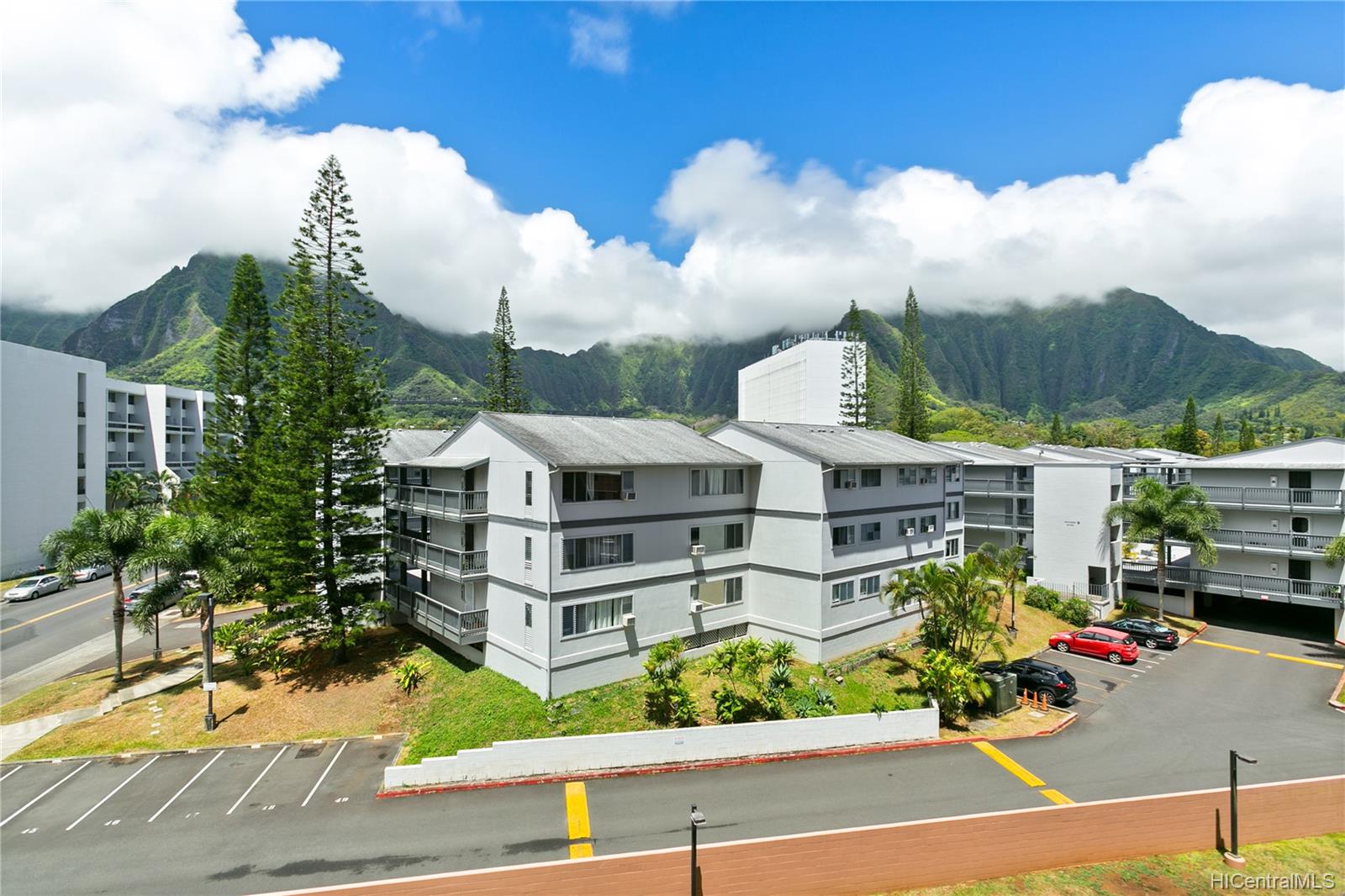 46-255 Kahuhipa Street #A501, Kaneohe, HI 96744