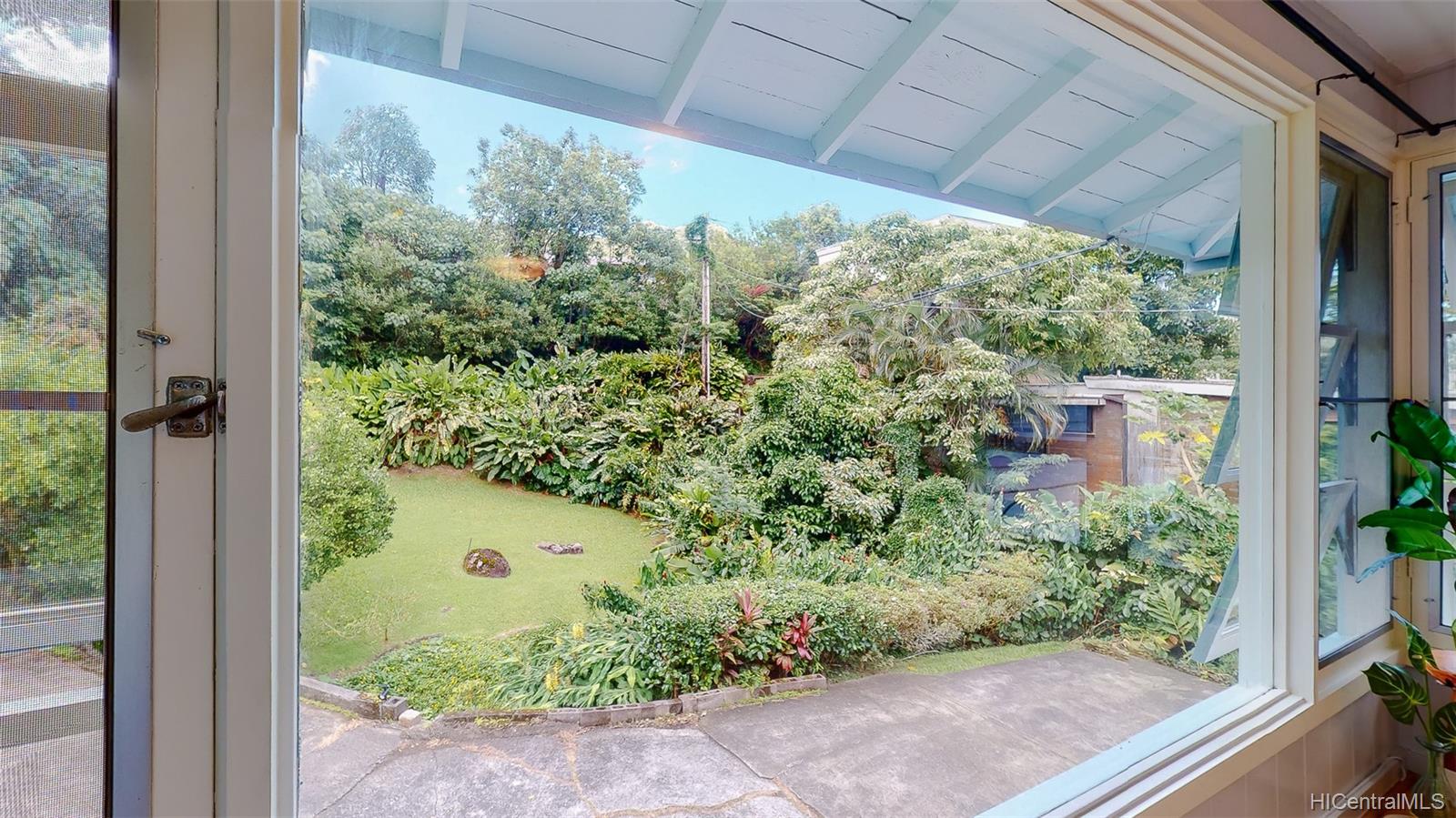 3680 Alani Drive Honolulu, HI 96822