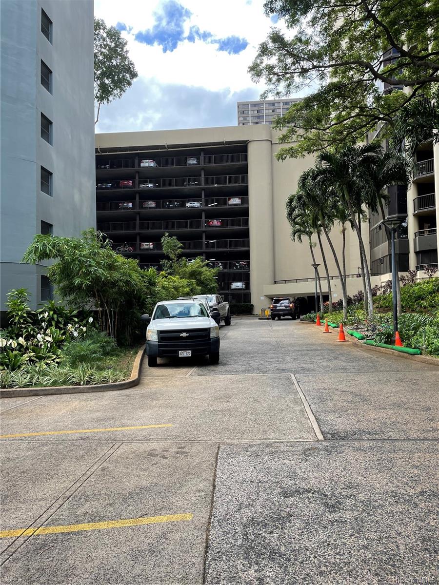 Honolulu Tower 60 Beretania Street #3504, Honolulu, HI 96817
