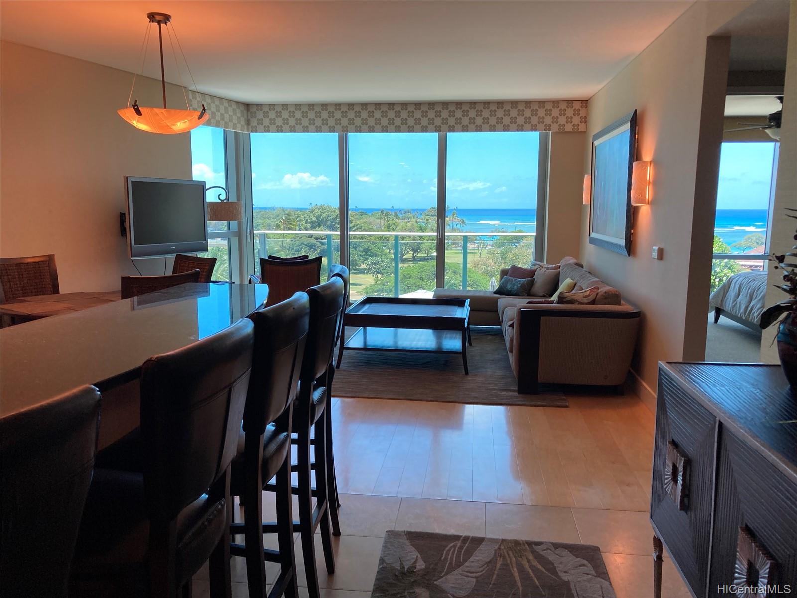 1288 Ala Moana Boulevard #5F, Honolulu, HI 96814