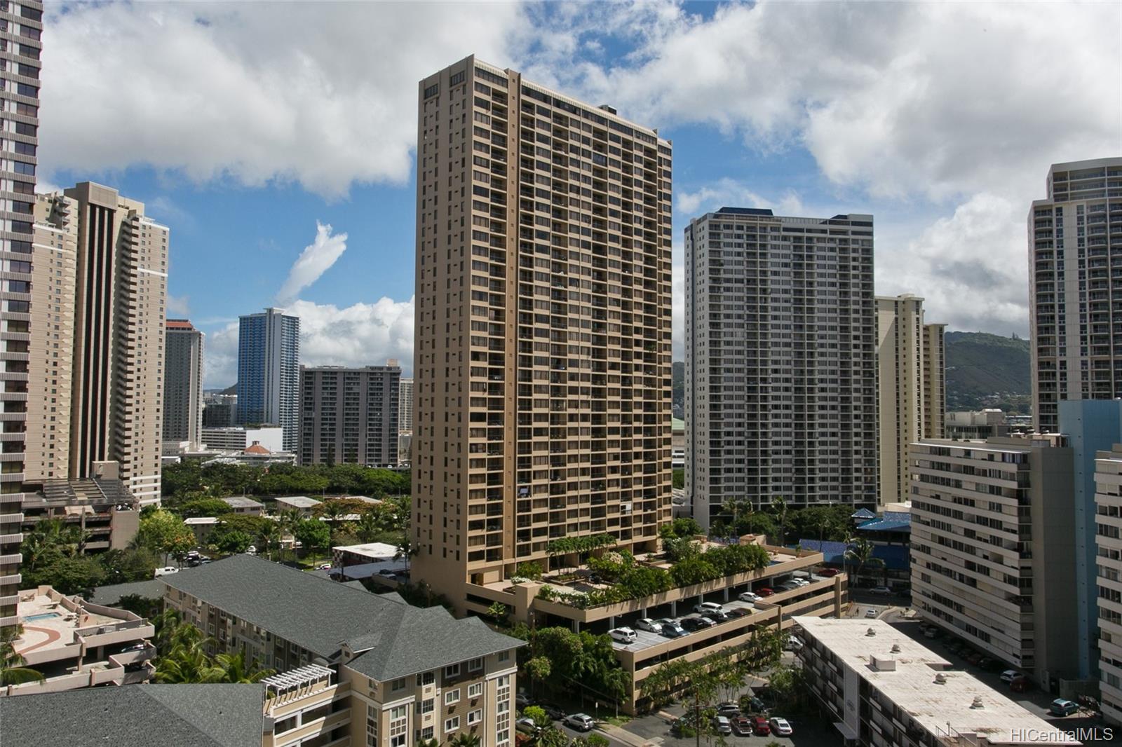 411 Hobron Lane #2001, Honolulu, HI 96815