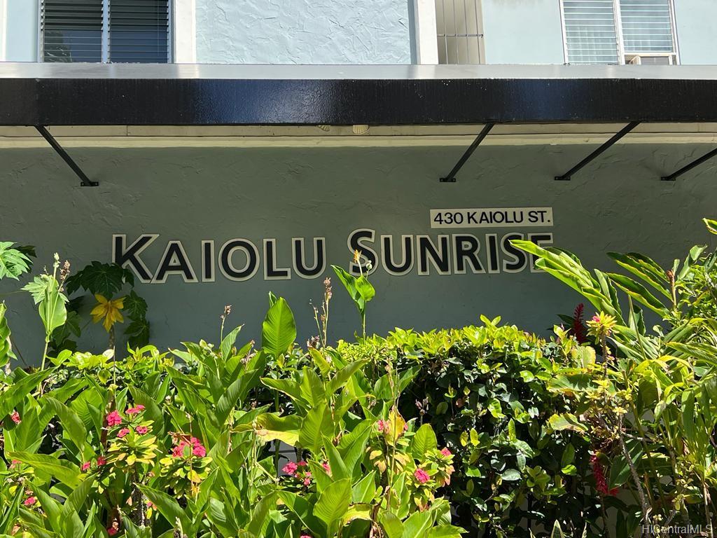 430 Kaiolu Street #902, Honolulu, HI 96815