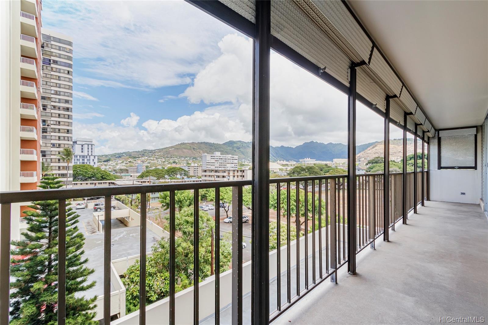 2754 Kuilei Street #601, Honolulu, HI 96826