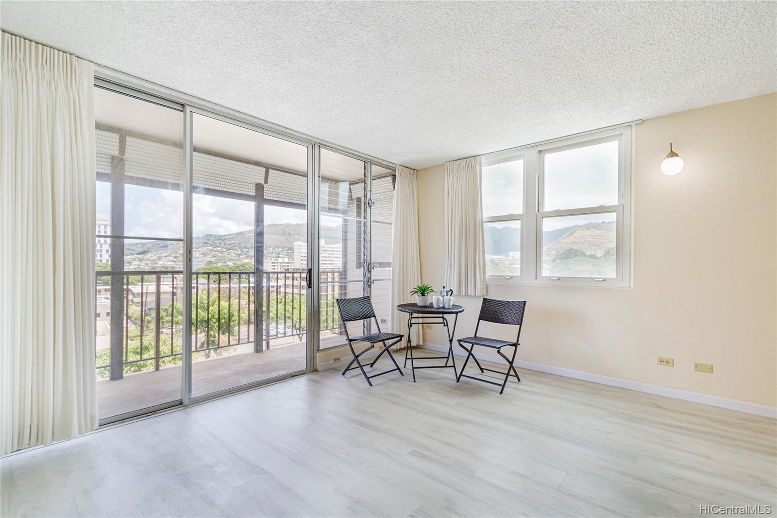 2754 Kuilei Street #601, Honolulu, HI 96826