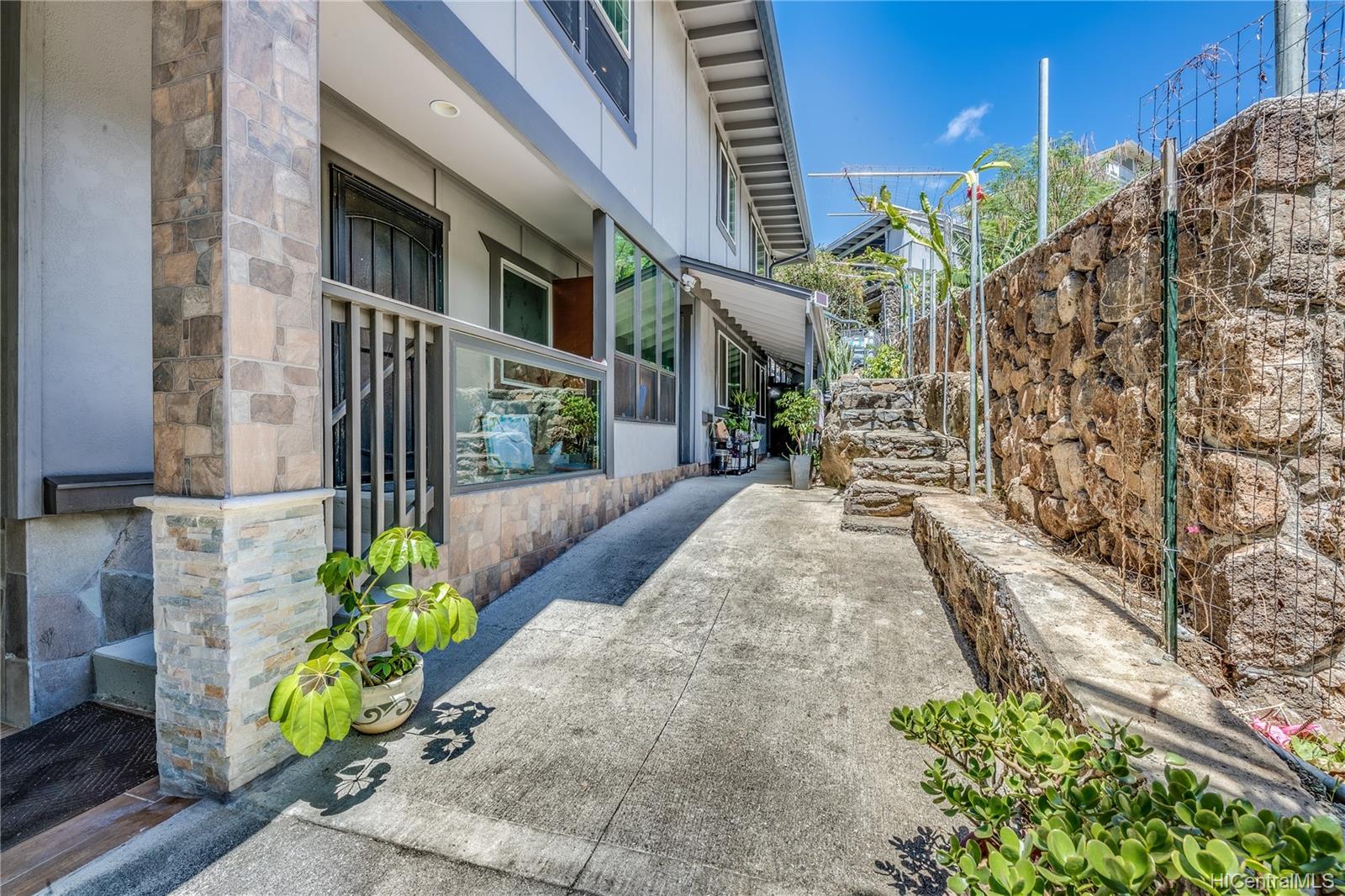 1876 Mott Smith Drive Honolulu, HI 96822