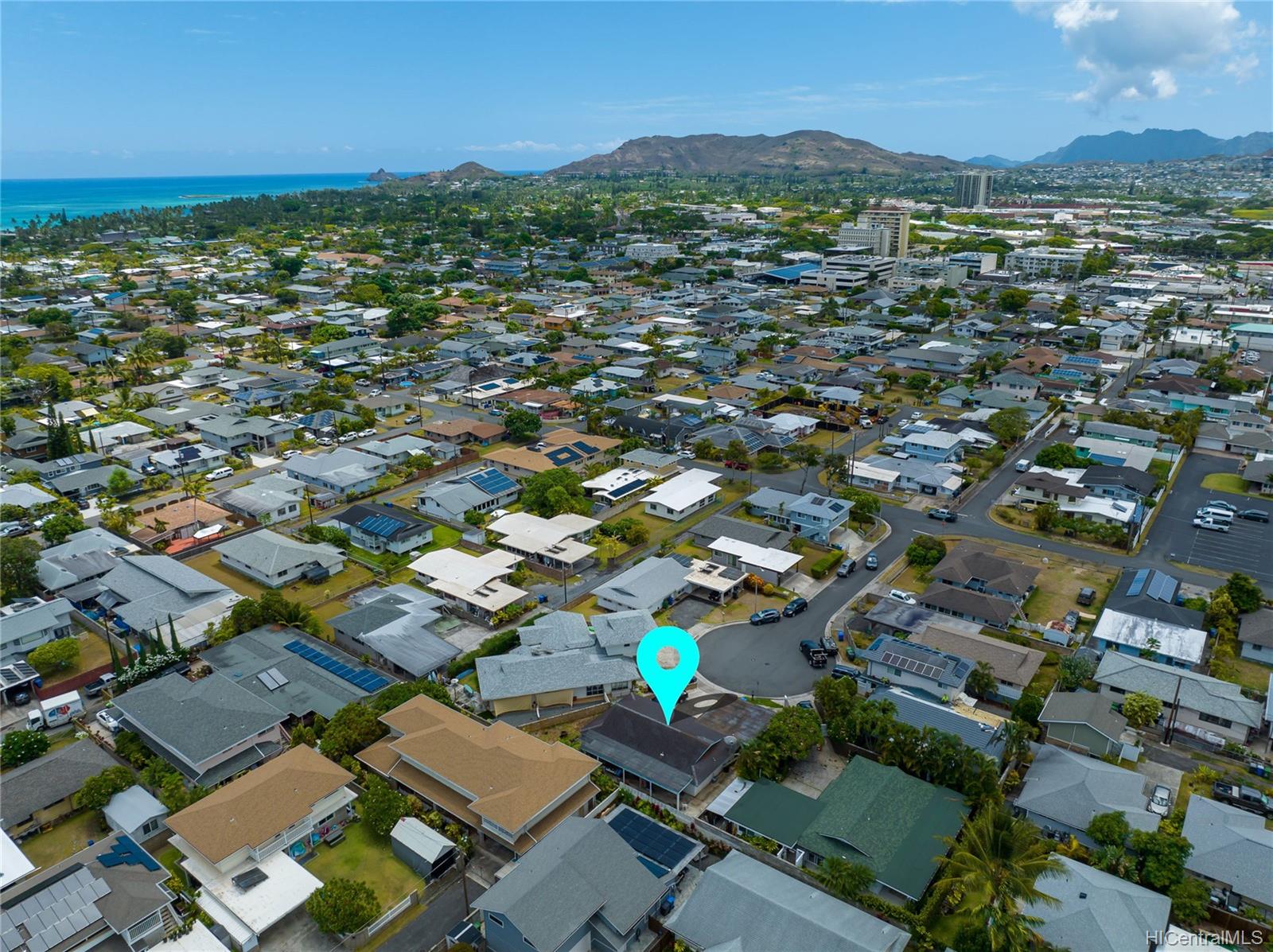 325 Kealahou Place Kailua, HI 96734