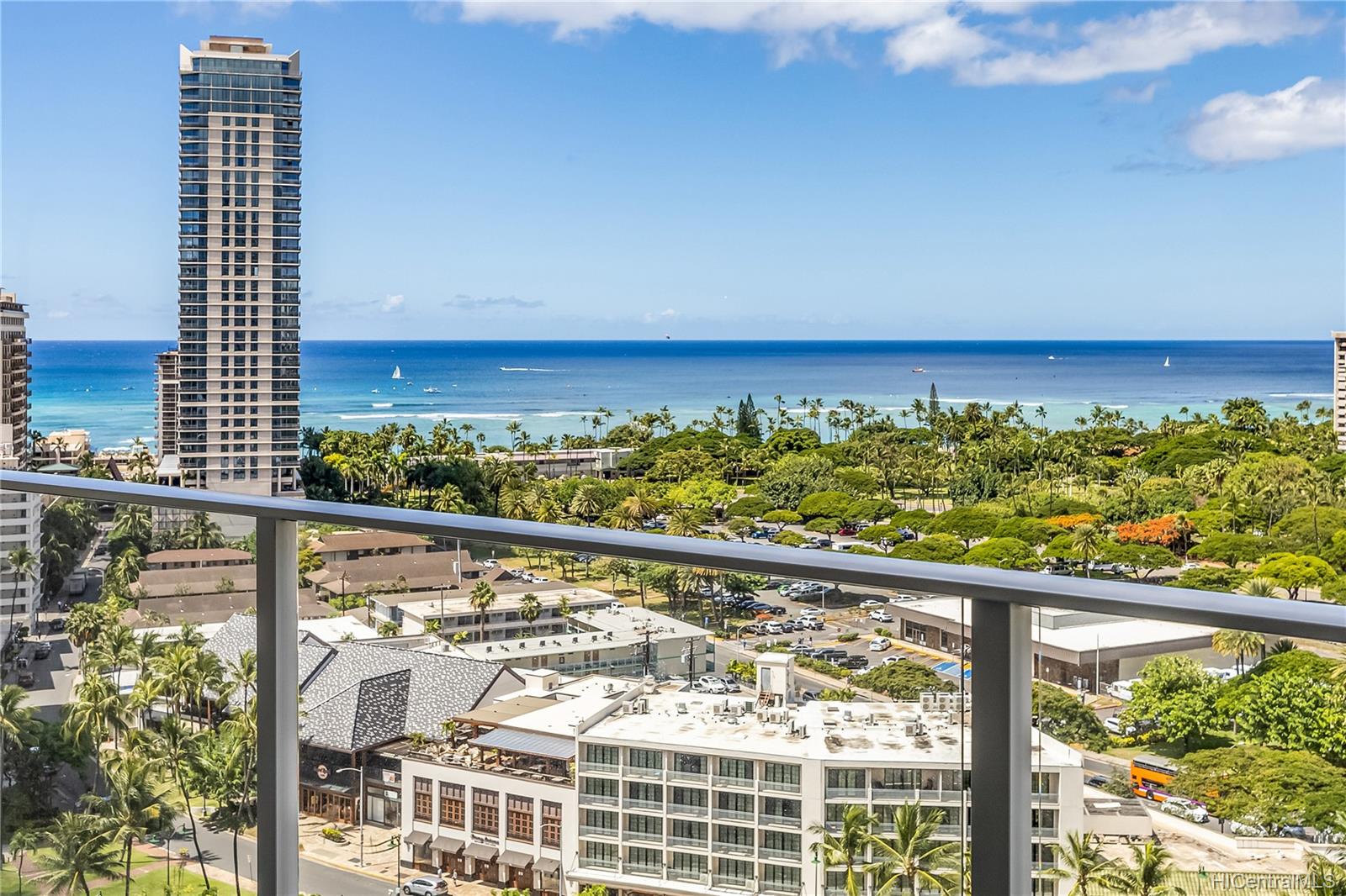 The Ritz-Carlton Residences Twr 2 - 383 Kalaimoku 2139 Kuhio Avenue #1801, Honolulu, HI 96815