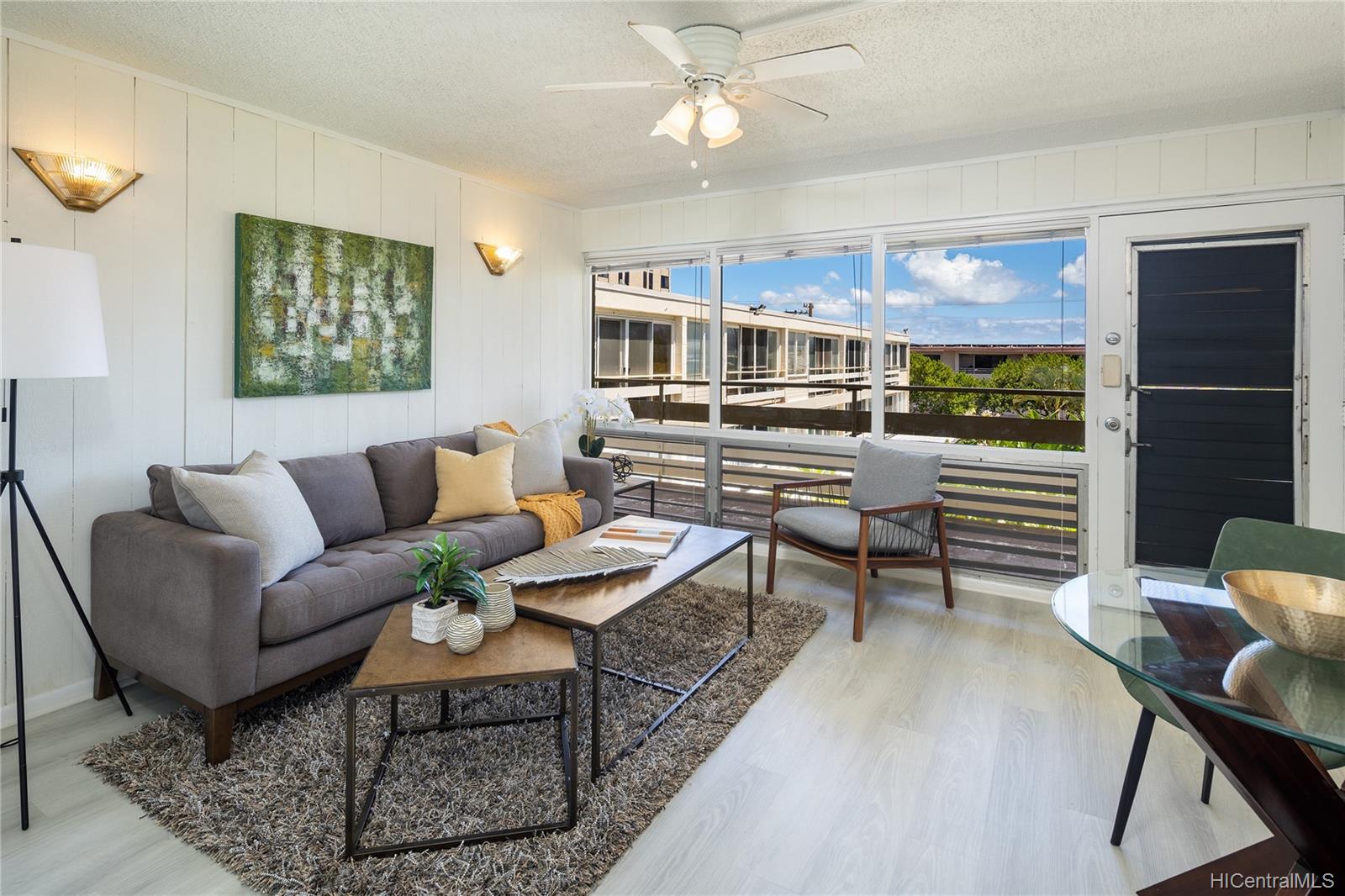 1735 Dole Street #309, Honolulu, HI 96822