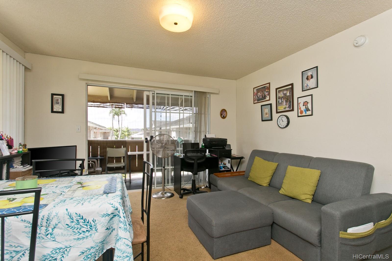 94-1079 Kepakepa Street #H10, Waipahu, HI 96797