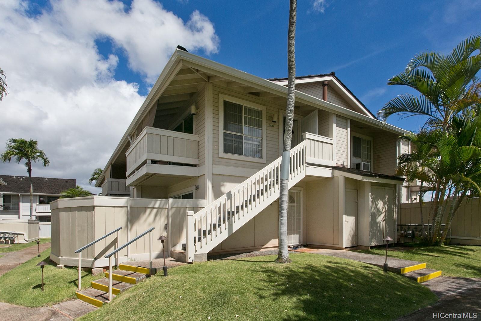 94-1079 Kepakepa Street #H10, Waipahu, HI 96797