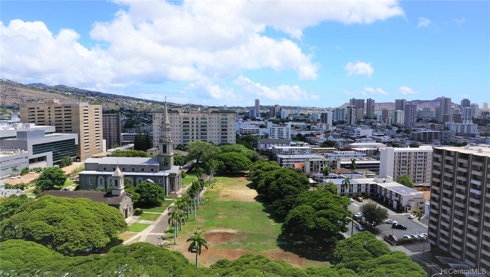 1212 Punahou Street #1802, Honolulu, HI 96826