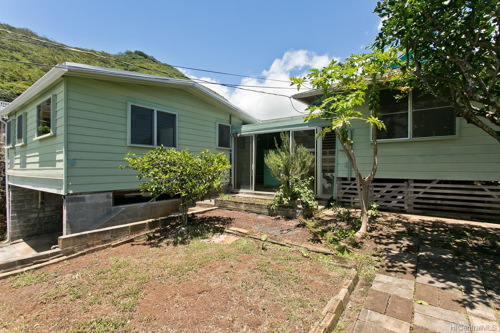 3176 Holly Place Honolulu, HI 96816