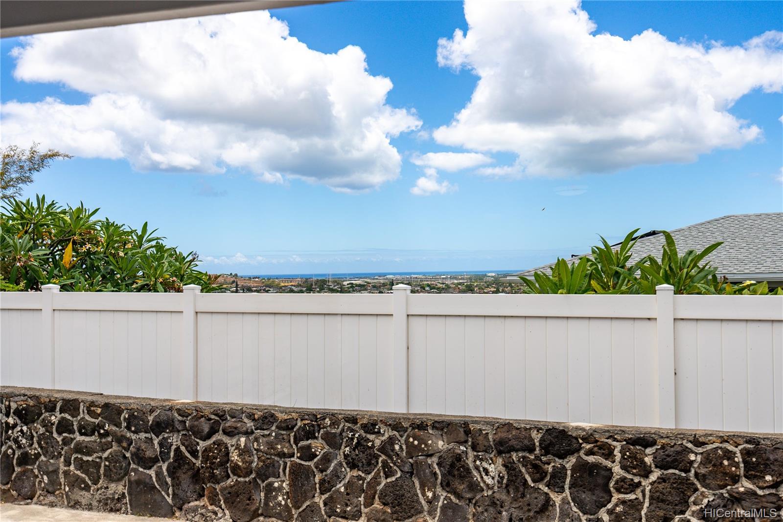 99-869 Aumakiki Loop Aiea, HI 96701